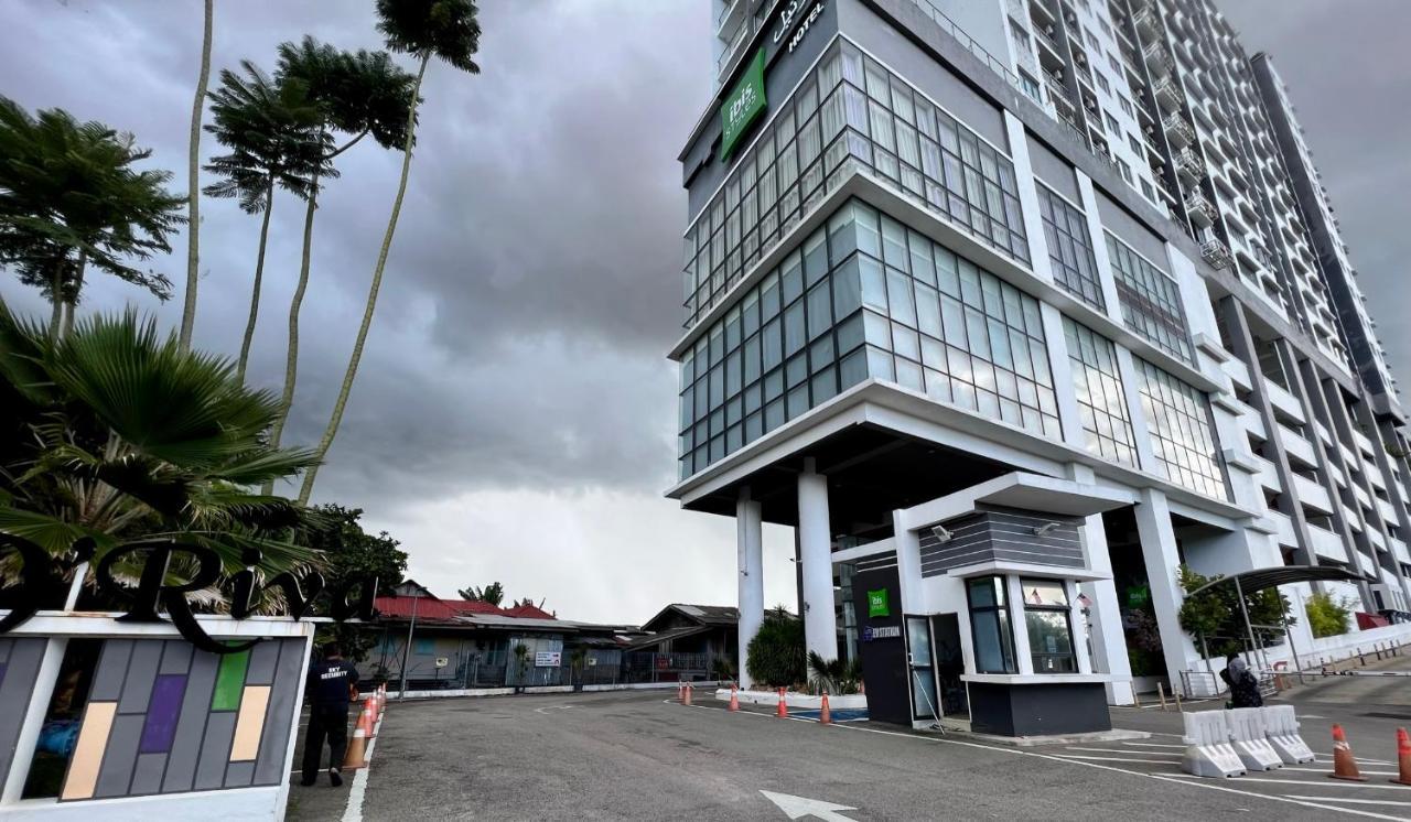 Riverview 8Pax 2Br In Kbtown Netflix, Wi-Fi B-3A-5 Kota Bharu Exterior photo